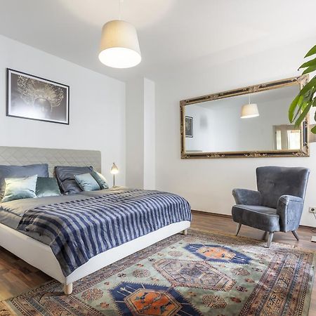 The Rheinsberger - Cosy 2Br One Living Room Up To 6 Berlin Ngoại thất bức ảnh