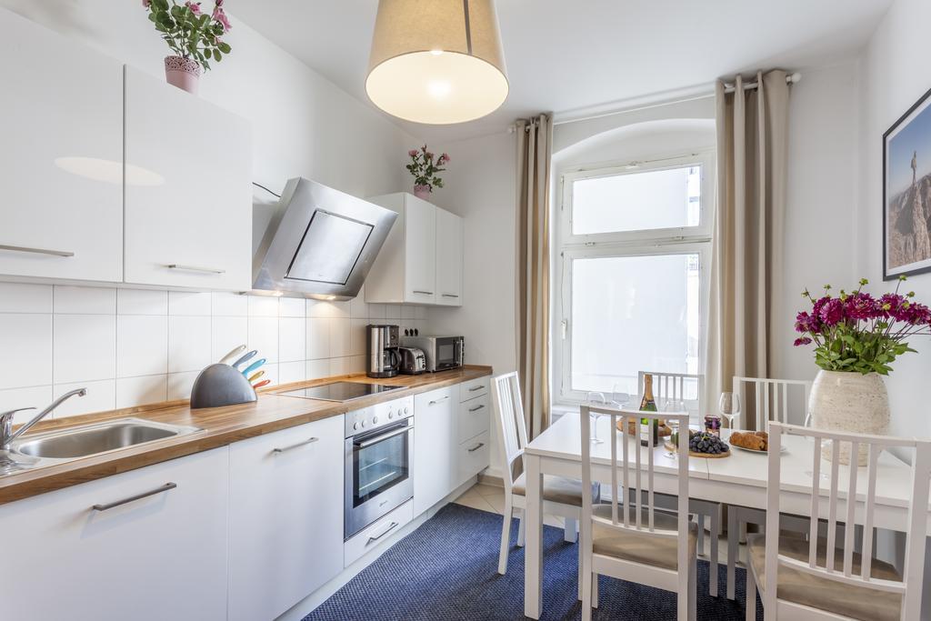 The Rheinsberger - Cosy 2Br One Living Room Up To 6 Berlin Ngoại thất bức ảnh